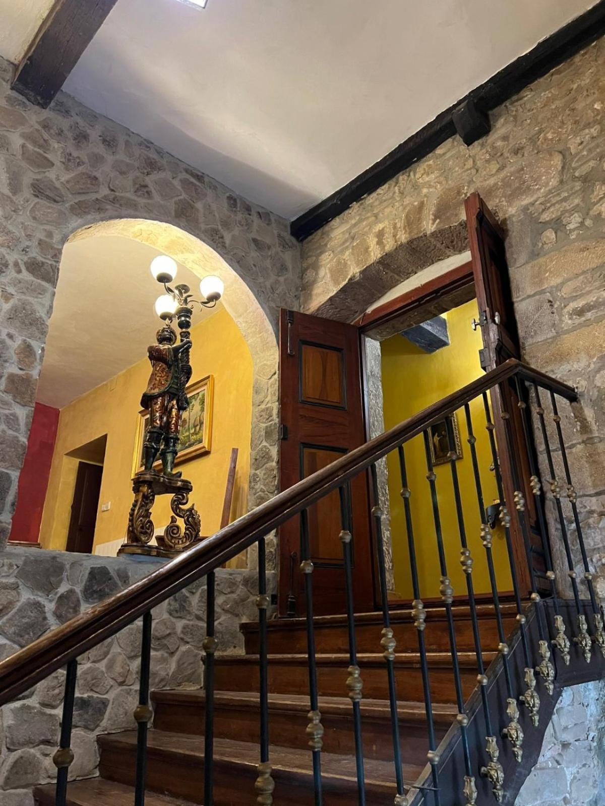 Palacio De Los Alvarado En Las Merindades El Ribero Екстер'єр фото